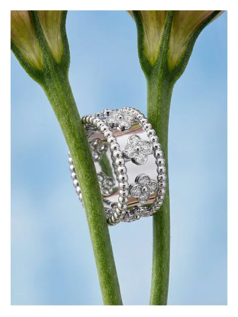 Jewelry 09 (2)
